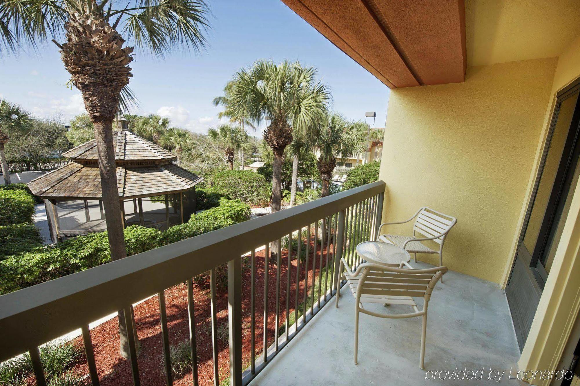 Hampton Inn Juno Beach Buitenkant foto