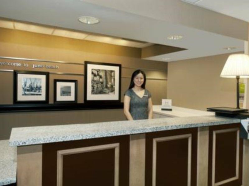 Hampton Inn Juno Beach Buitenkant foto